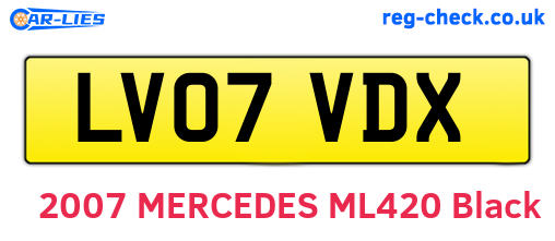 LV07VDX are the vehicle registration plates.