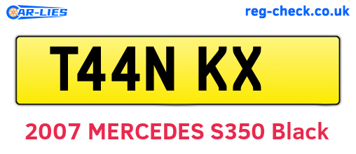 T44NKX are the vehicle registration plates.