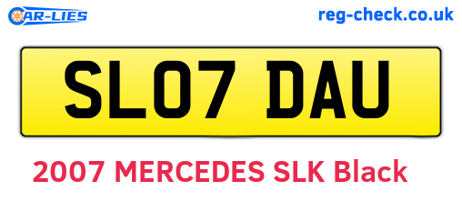 SL07DAU are the vehicle registration plates.