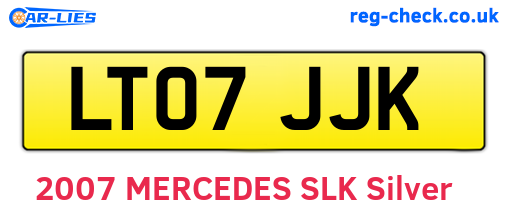 LT07JJK are the vehicle registration plates.