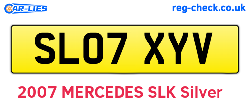 SL07XYV are the vehicle registration plates.