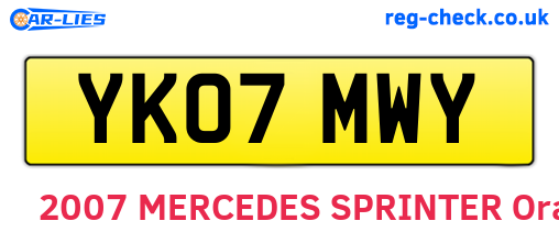 YK07MWY are the vehicle registration plates.