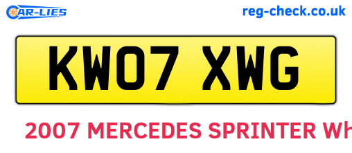 KW07XWG are the vehicle registration plates.