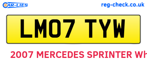 LM07TYW are the vehicle registration plates.