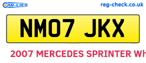 NM07JKX are the vehicle registration plates.