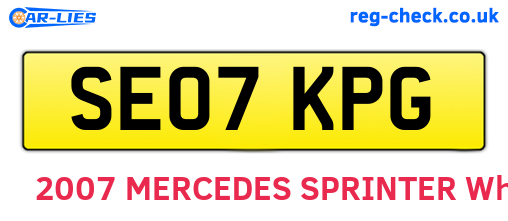 SE07KPG are the vehicle registration plates.