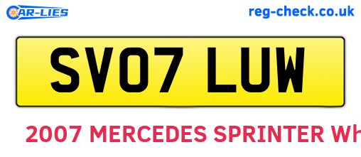 SV07LUW are the vehicle registration plates.
