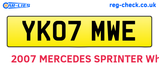 YK07MWE are the vehicle registration plates.
