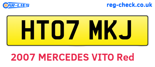 HT07MKJ are the vehicle registration plates.