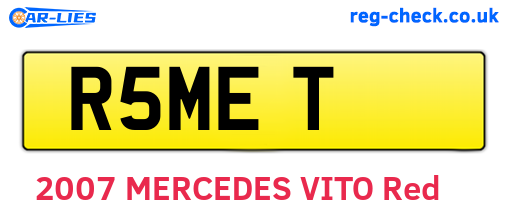 R5MET are the vehicle registration plates.
