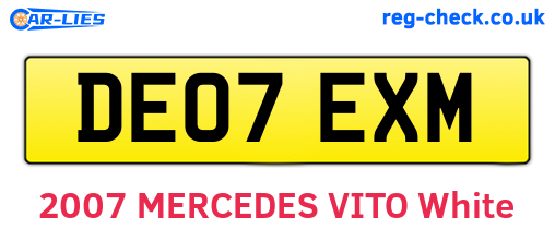 DE07EXM are the vehicle registration plates.