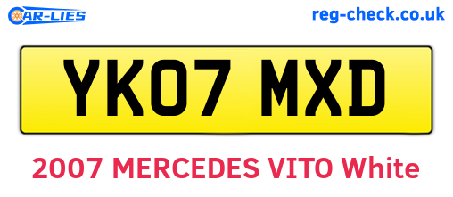YK07MXD are the vehicle registration plates.