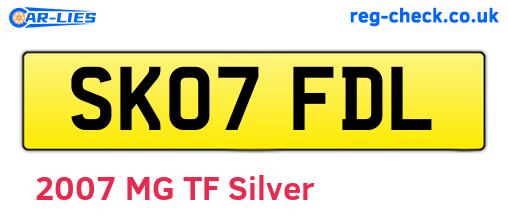 SK07FDL are the vehicle registration plates.