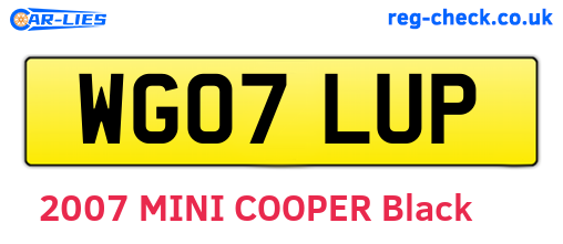WG07LUP are the vehicle registration plates.