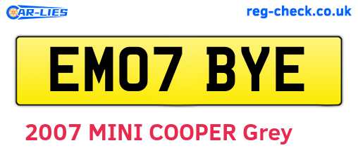 EM07BYE are the vehicle registration plates.