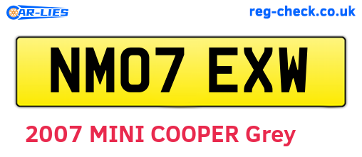 NM07EXW are the vehicle registration plates.