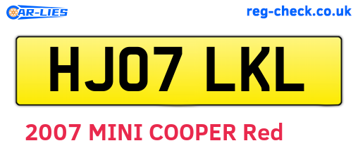 HJ07LKL are the vehicle registration plates.