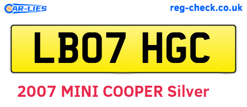 LB07HGC are the vehicle registration plates.