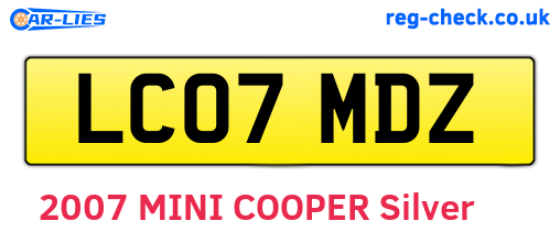 LC07MDZ are the vehicle registration plates.