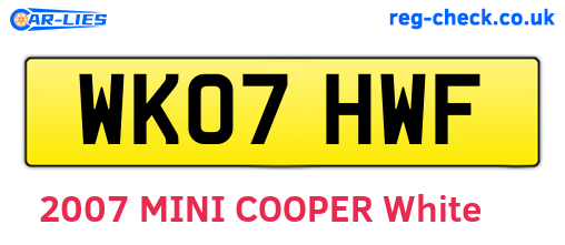 WK07HWF are the vehicle registration plates.