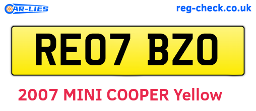 RE07BZO are the vehicle registration plates.