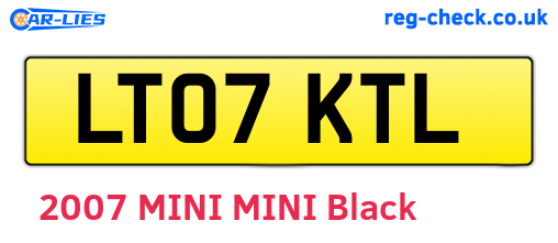 LT07KTL are the vehicle registration plates.