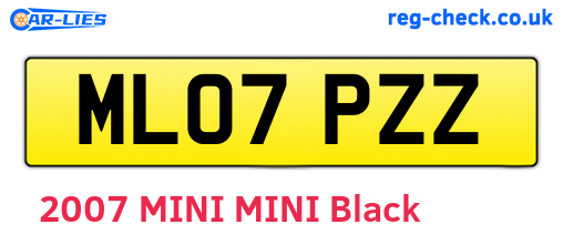 ML07PZZ are the vehicle registration plates.