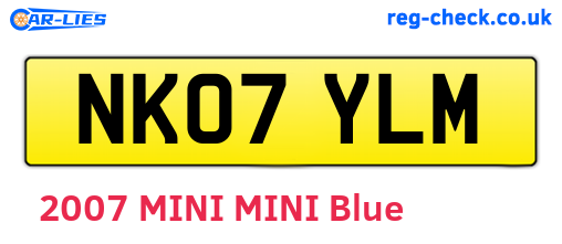 NK07YLM are the vehicle registration plates.