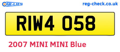 RIW4058 are the vehicle registration plates.
