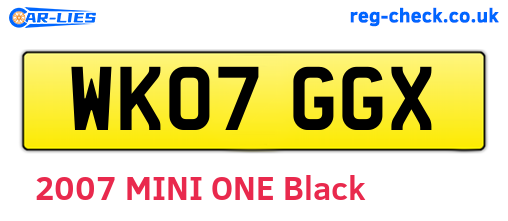 WK07GGX are the vehicle registration plates.