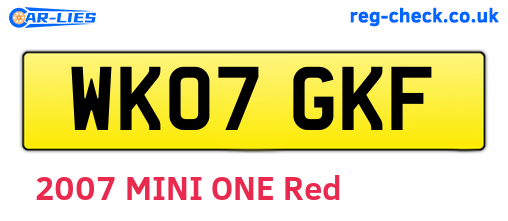 WK07GKF are the vehicle registration plates.