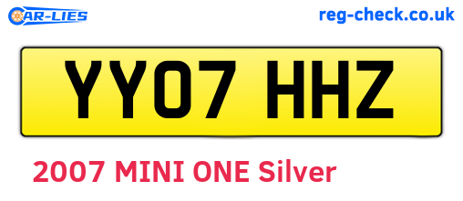 YY07HHZ are the vehicle registration plates.