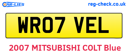 WR07VEL are the vehicle registration plates.