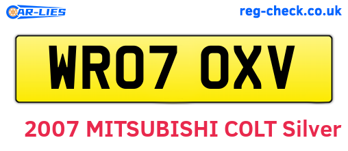 WR07OXV are the vehicle registration plates.