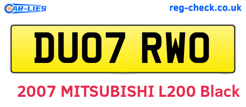 DU07RWO are the vehicle registration plates.