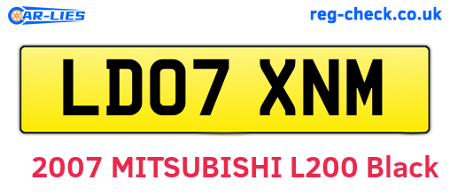 LD07XNM are the vehicle registration plates.