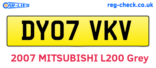 DY07VKV are the vehicle registration plates.