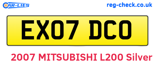 EX07DCO are the vehicle registration plates.
