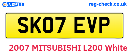 SK07EVP are the vehicle registration plates.