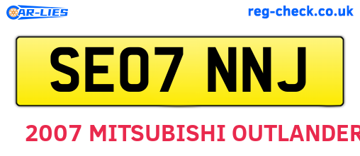 SE07NNJ are the vehicle registration plates.