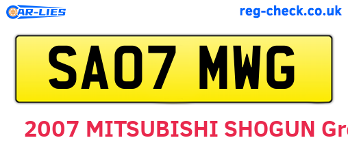 SA07MWG are the vehicle registration plates.
