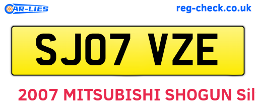 SJ07VZE are the vehicle registration plates.