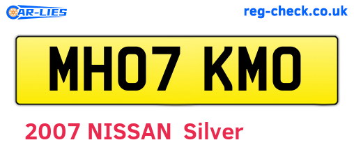 MH07KMO are the vehicle registration plates.