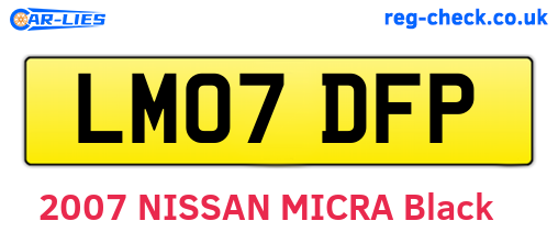 LM07DFP are the vehicle registration plates.
