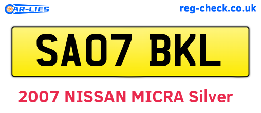 SA07BKL are the vehicle registration plates.