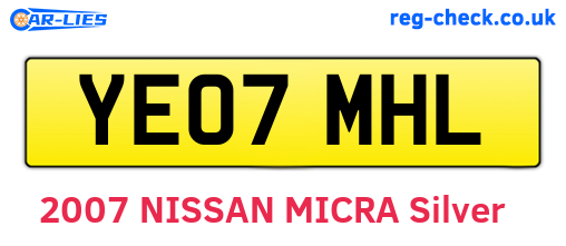 YE07MHL are the vehicle registration plates.