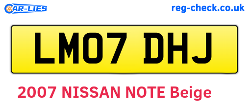 LM07DHJ are the vehicle registration plates.