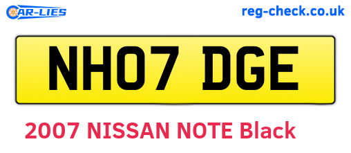 NH07DGE are the vehicle registration plates.