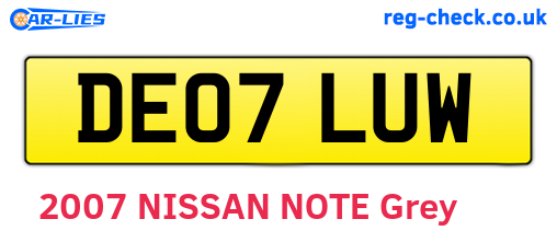DE07LUW are the vehicle registration plates.