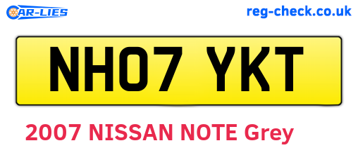 NH07YKT are the vehicle registration plates.